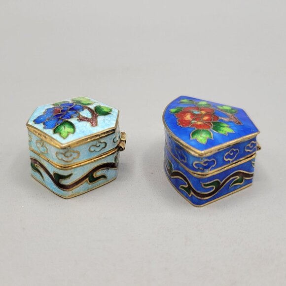 Vintage Cloisonné Enamel Trinket Pill Boxes Hexagon and Fan Shape Floral Set 2 - Picture 3 of 9